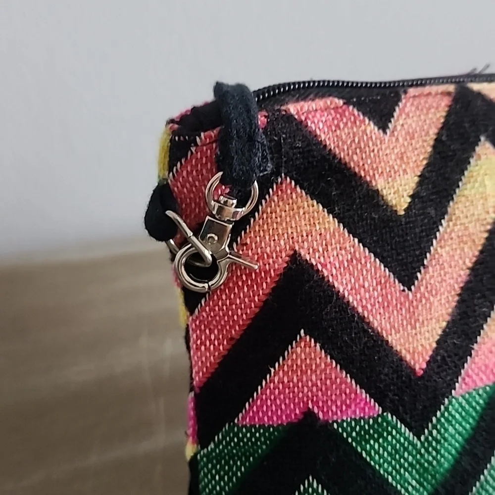 Bohemian Colorful Zigzag Embroidered Crossbody Clutch with Tassel
